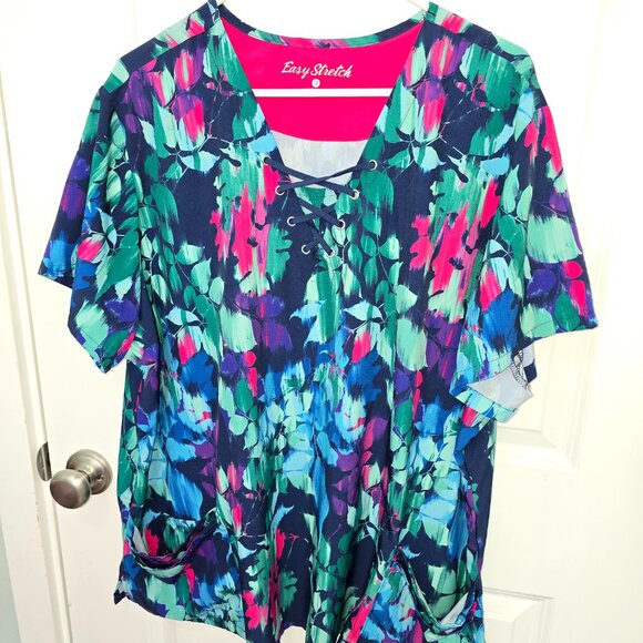 Easy Stretch Scrub Top Green Blue Pink Purple Leaves Size 3X Lace Up Front - Picture 1 of 6